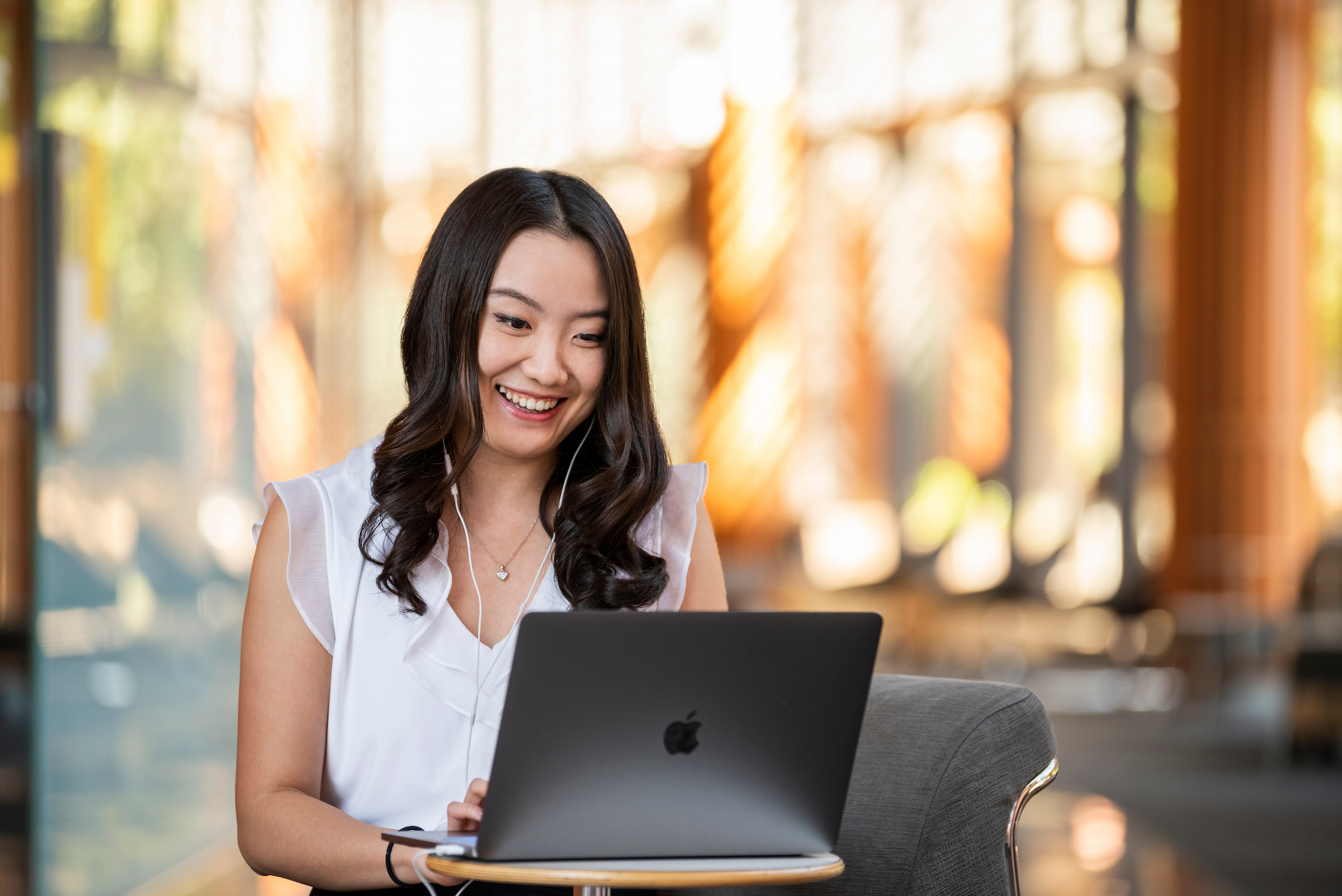Student working online.