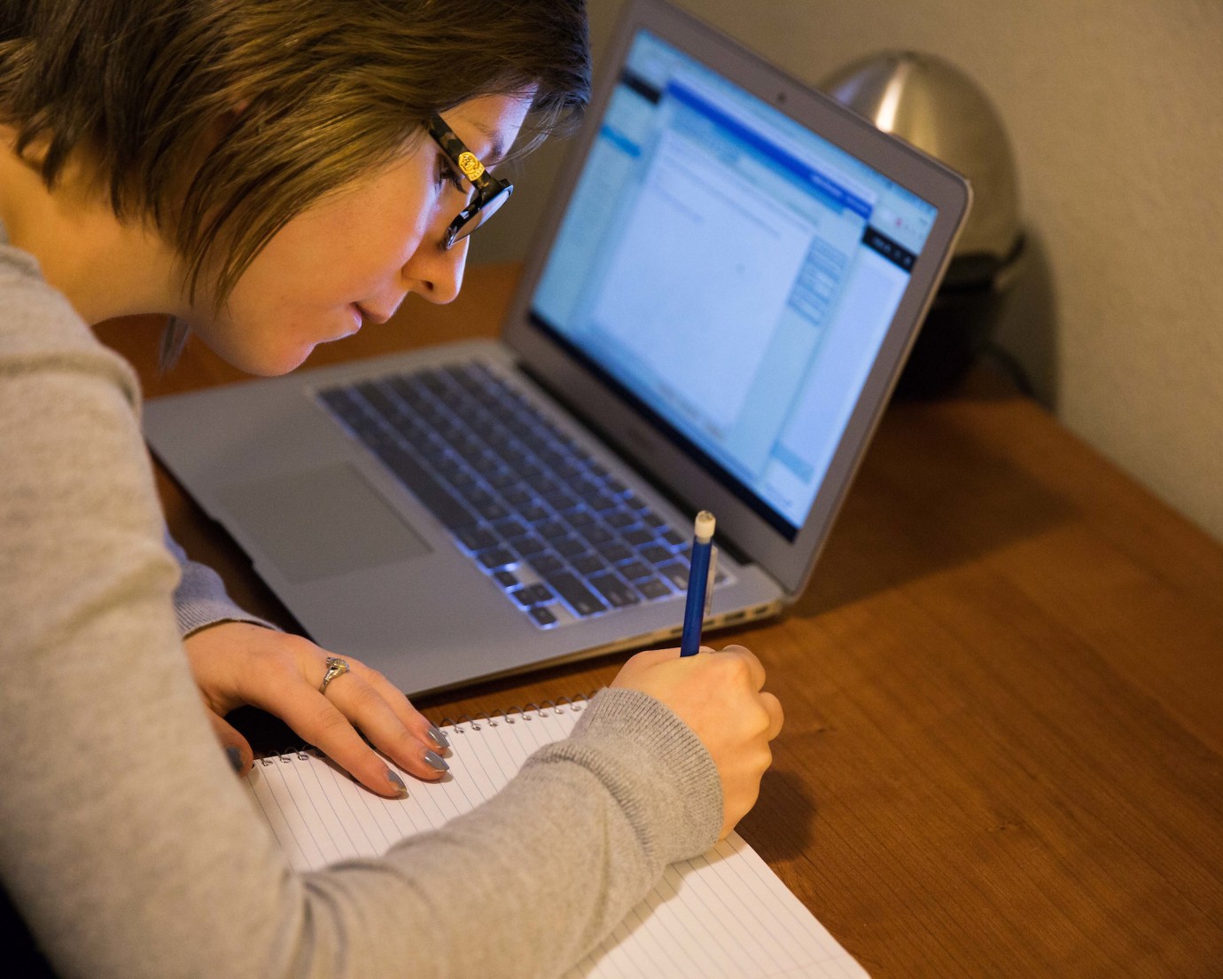 students-debunk-scholarship-myths.jpg